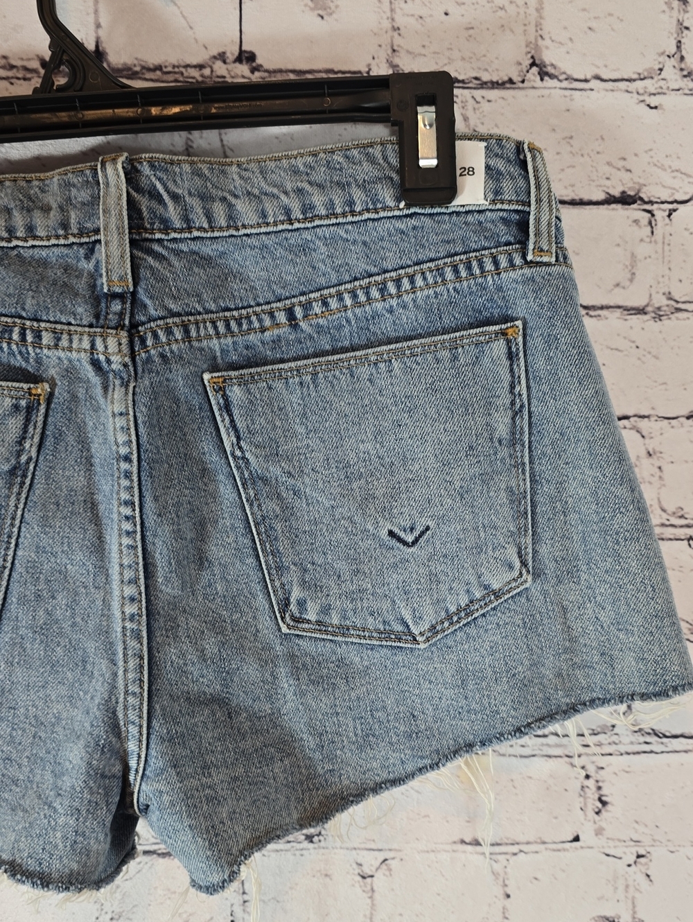 Hudson Jeans 'Kenzie' Cut Off Denim Shorts with Black Studded Front Size 28 NWOT - Picture 11 of 13